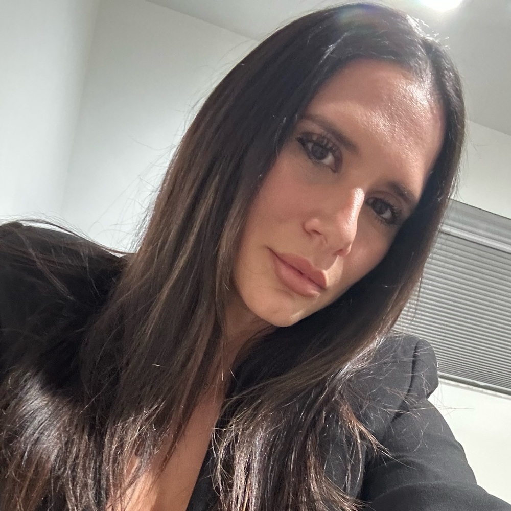 Meet your Posher, Stephanie